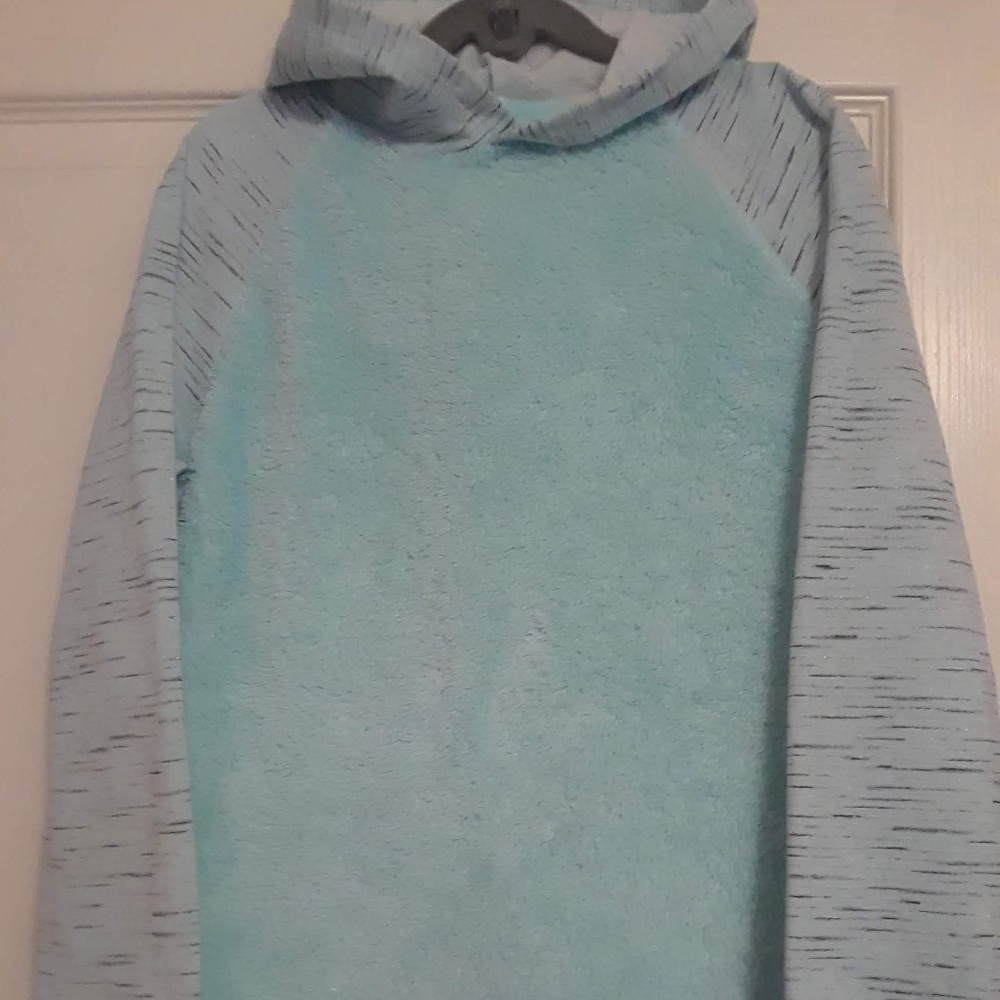 SO Perfect Hoodie sz. 14